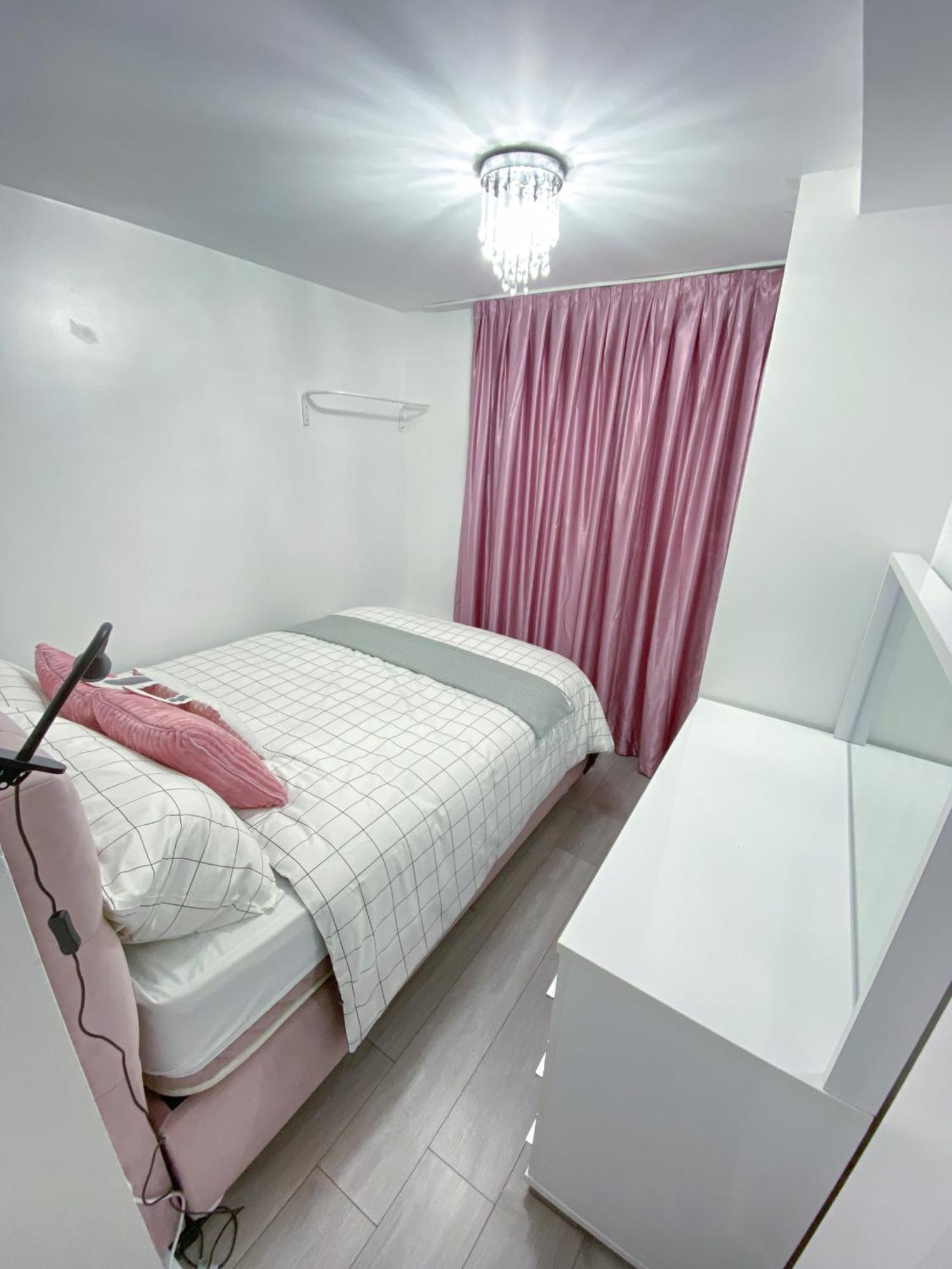 2 Bedroom Flat, Dalston Junction, Londra Exterior foto