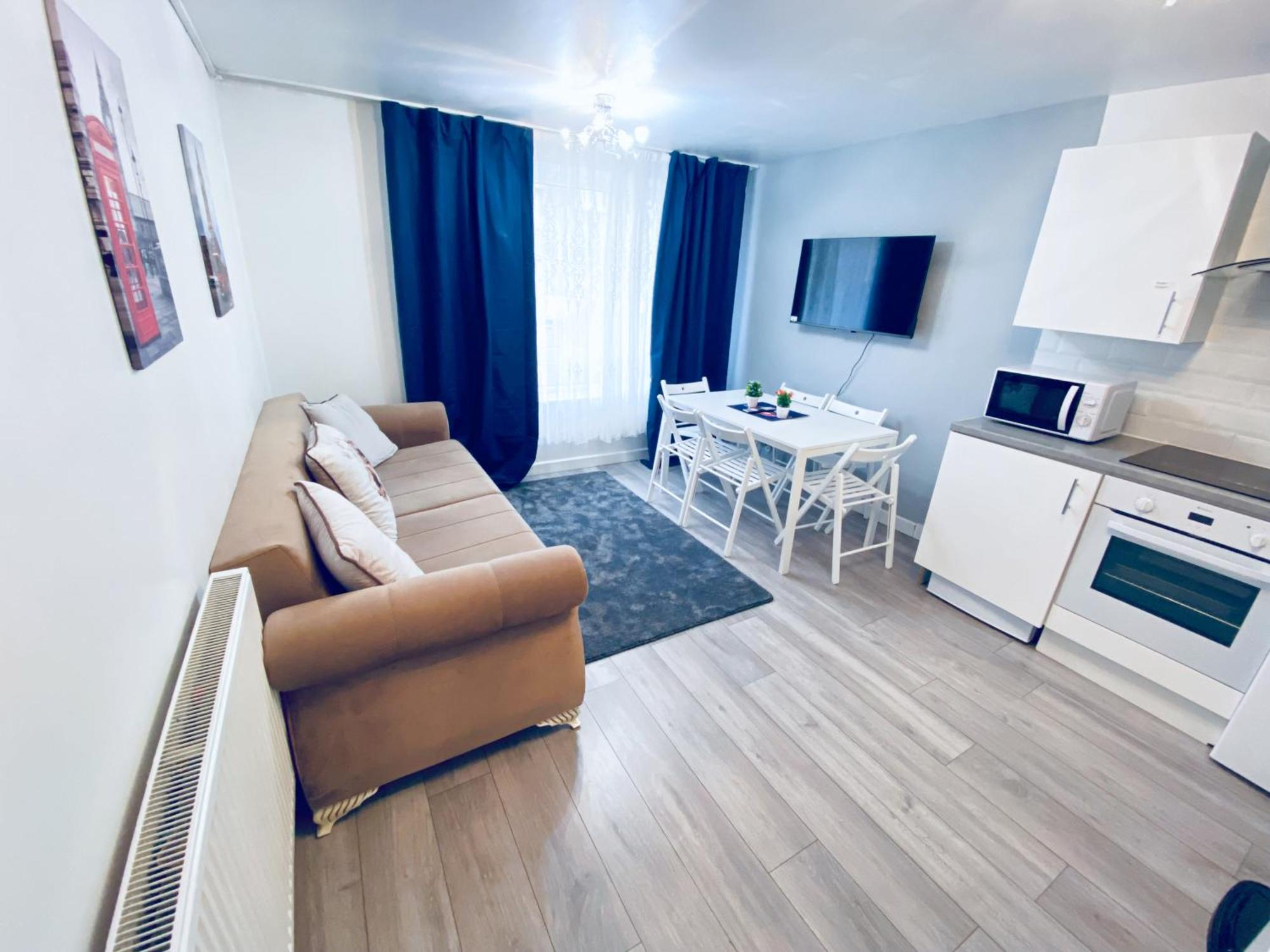 2 Bedroom Flat, Dalston Junction, Londra Exterior foto